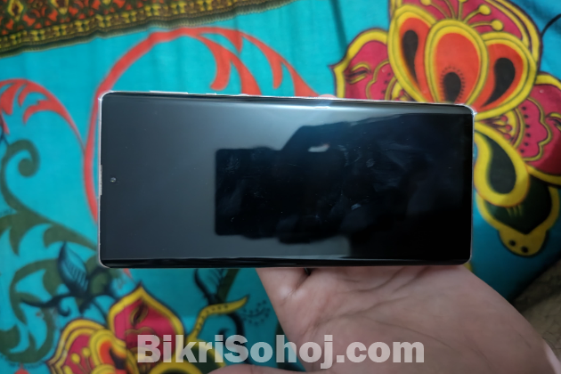 Sharp Aquos R6